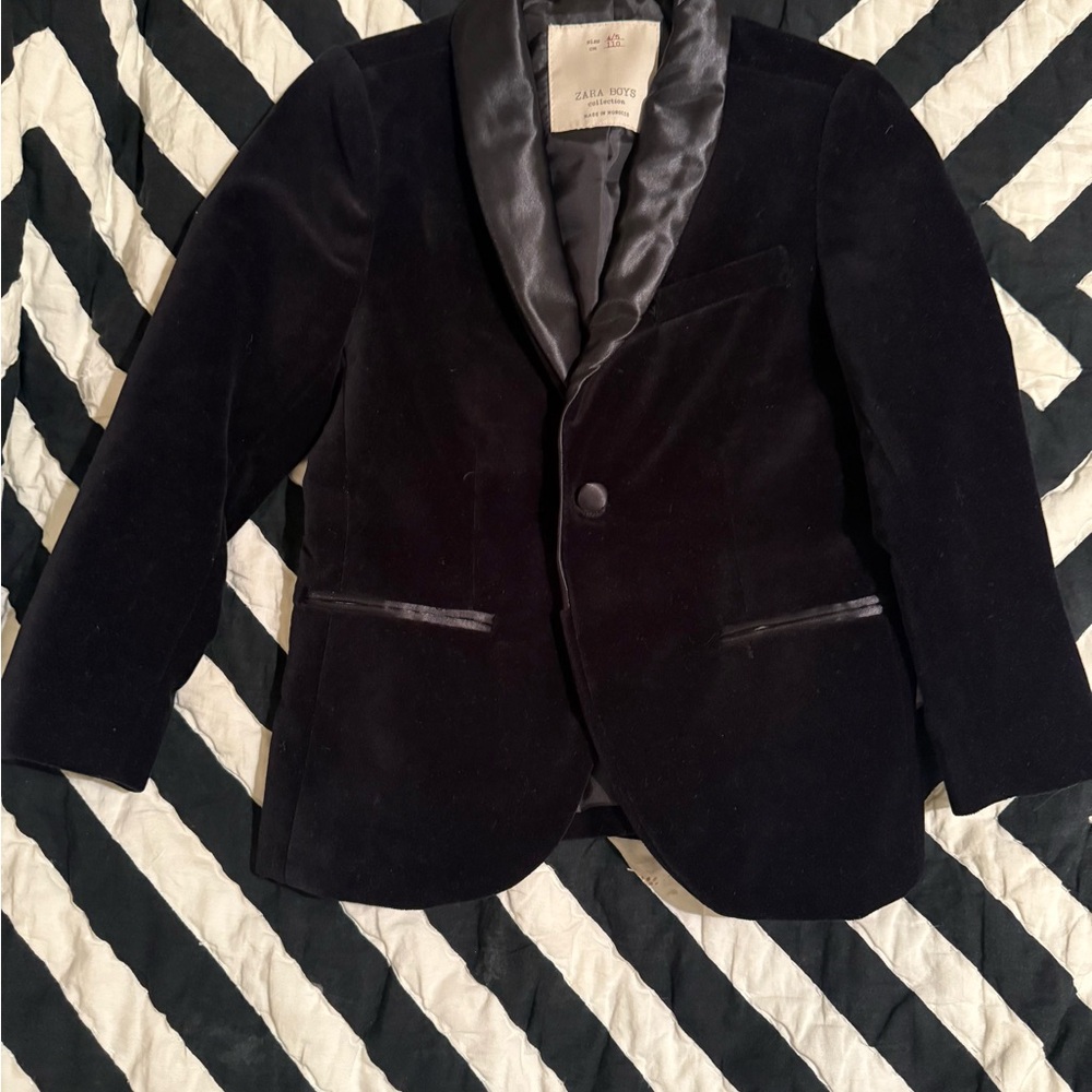 Zara Kids Black velvet blazer.
